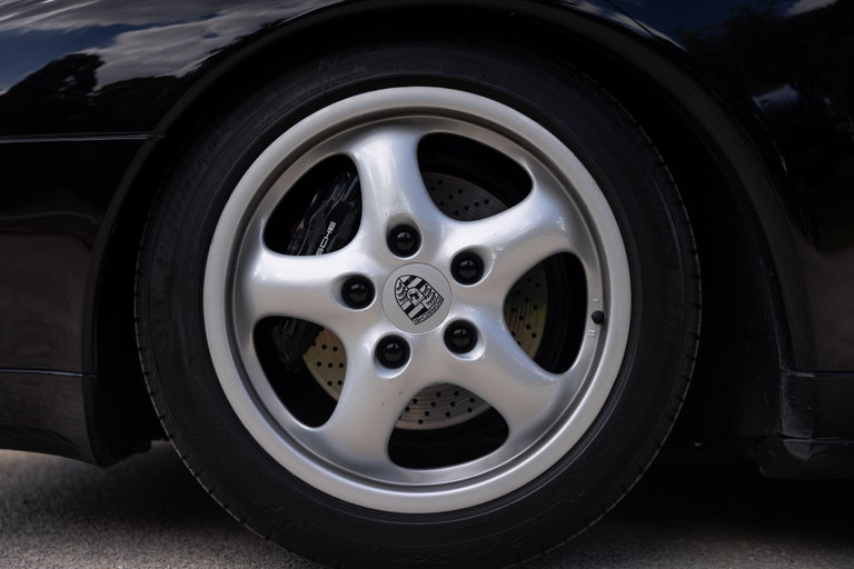 Porsche 993 Carrera 3.8