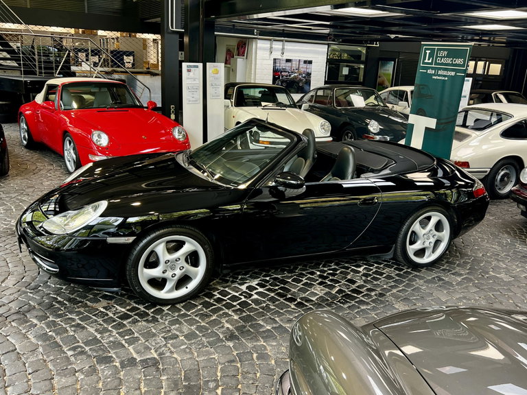 Porsche 996 Carrera