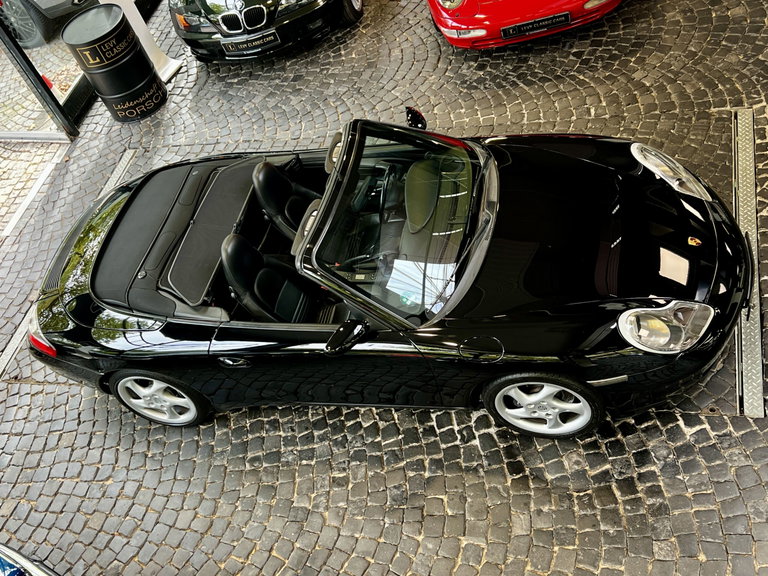 Porsche 996 Carrera