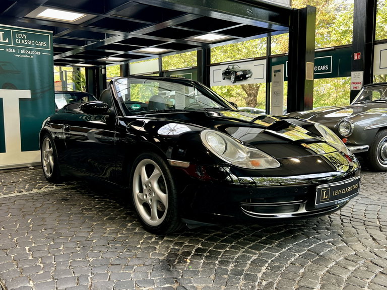 Porsche 996 Carrera
