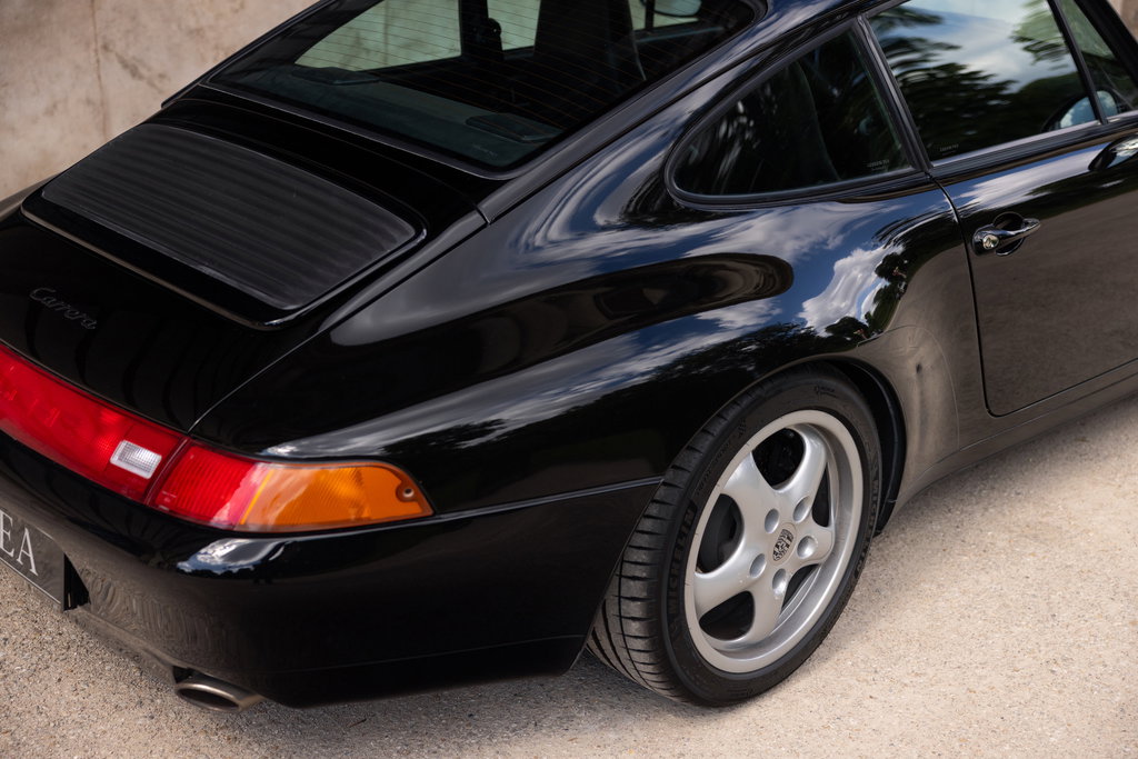 Porsche 993 Carrera 3.8