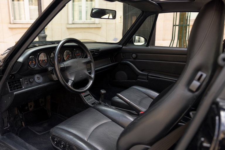 Porsche 993 Carrera 3.8