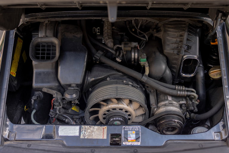 Porsche 993 Carrera 3.8