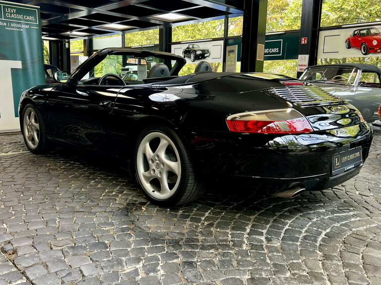 Porsche 996 Carrera