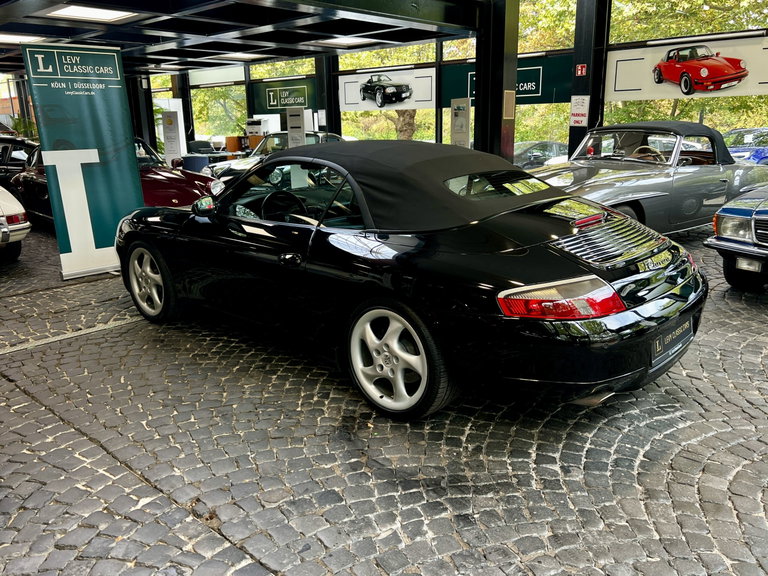 Porsche 996 Carrera