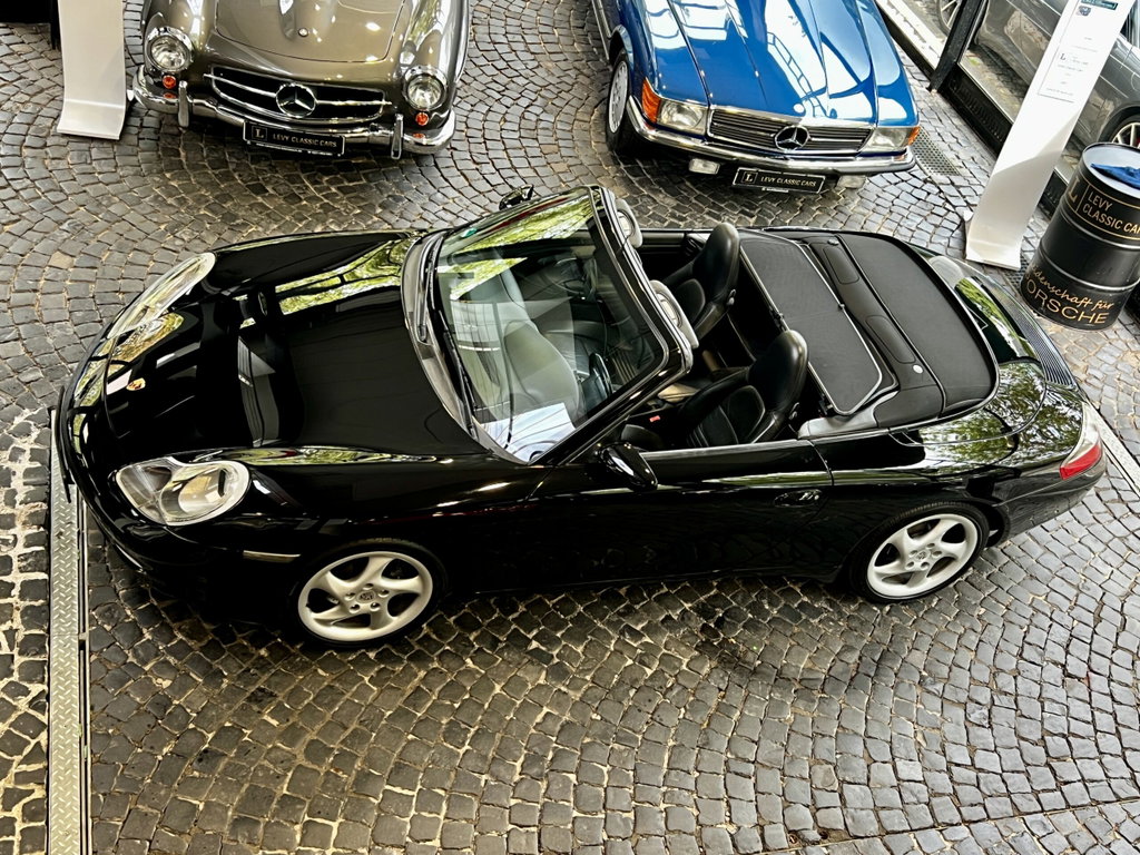 Porsche 996 Carrera