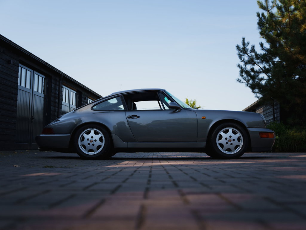 Porsche 964 Carrera 4