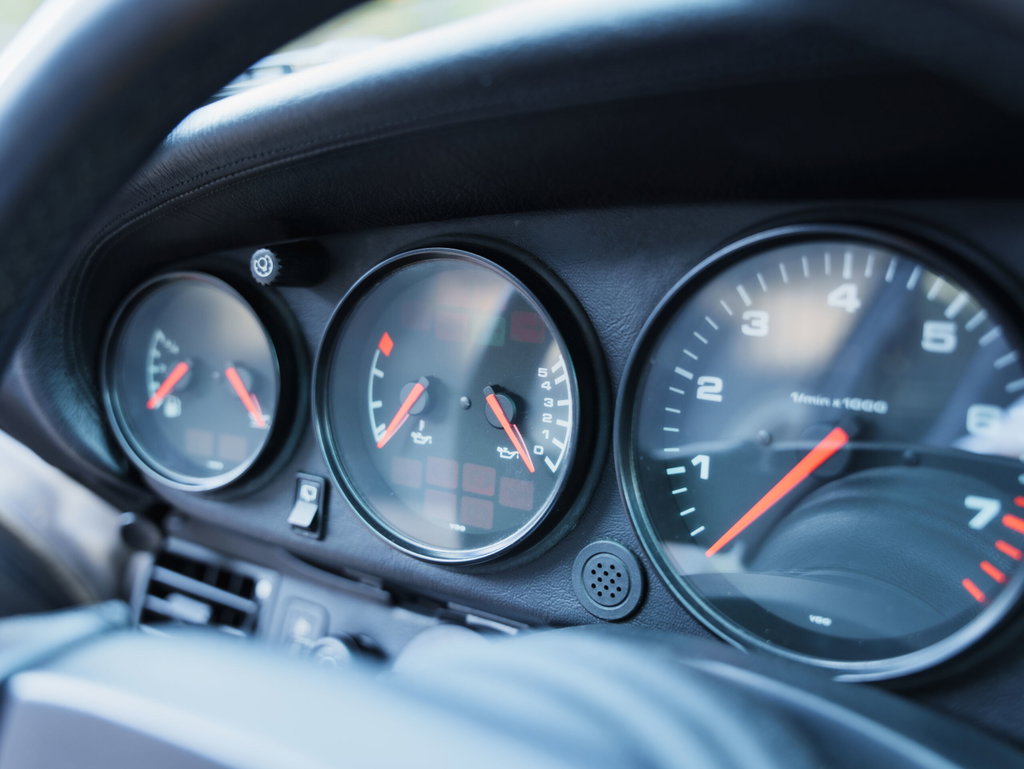 Porsche 964 Carrera 4