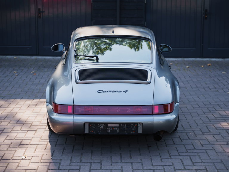 Porsche 964 Carrera 4