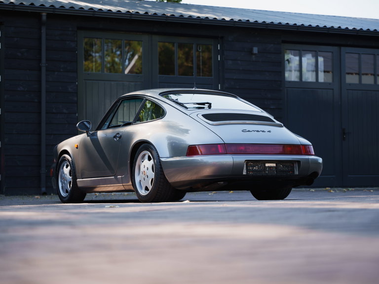 Porsche 964 Carrera 4