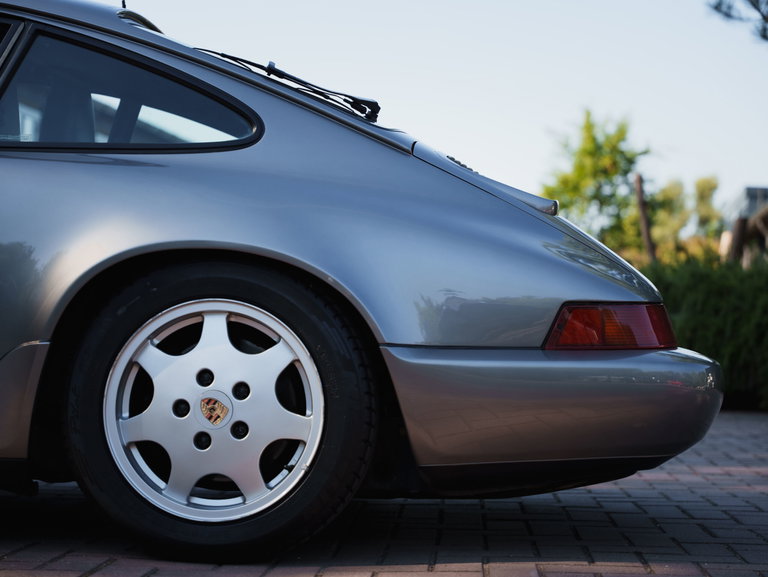 Porsche 964 Carrera 4