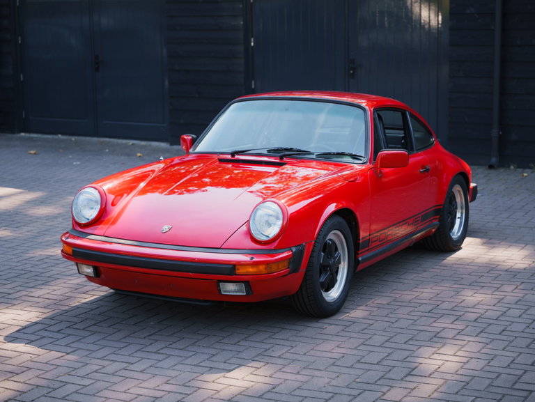 Porsche 911 Carrera 3.2