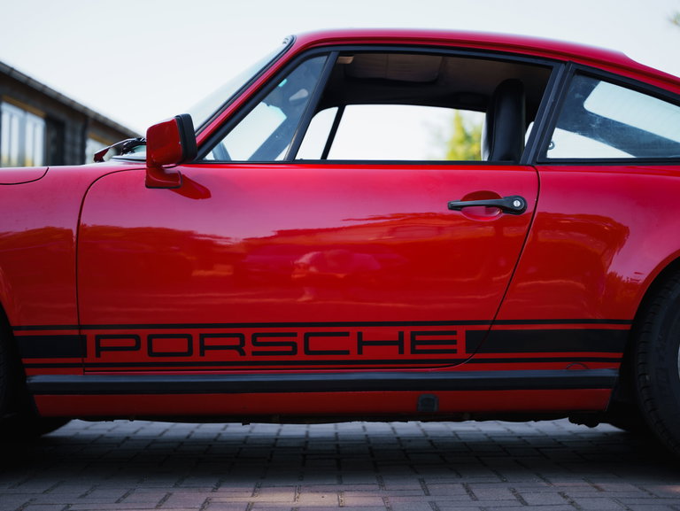 Porsche 911 Carrera 3.2 (US)