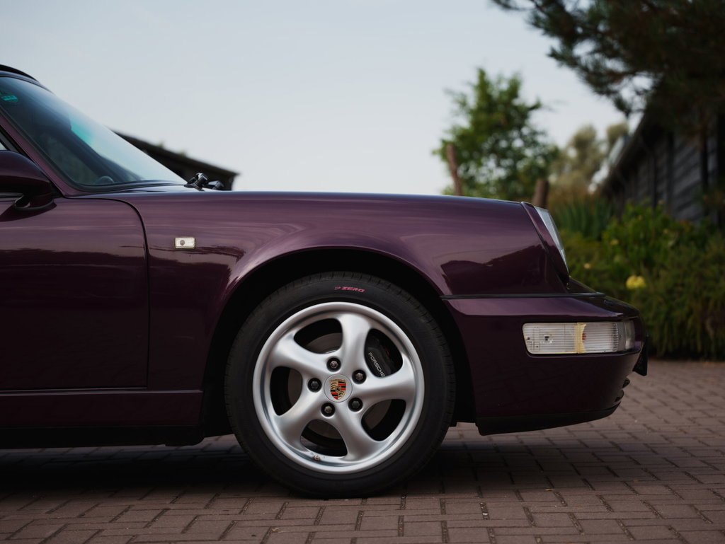 Porsche 964 Carrera 4