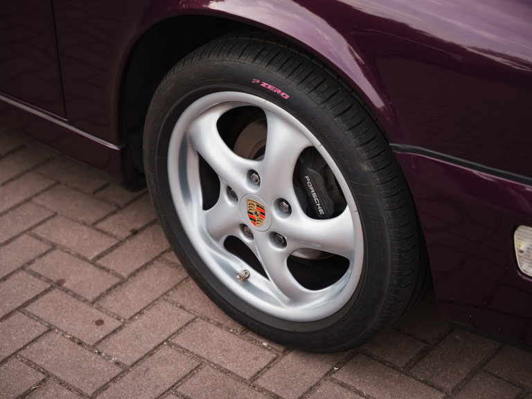 Porsche 964 Carrera 4