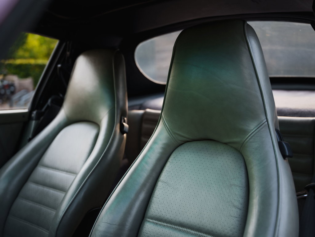 Porsche 964 Carrera 4