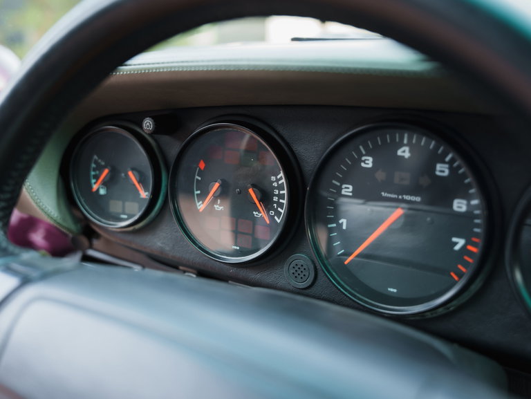Porsche 964 Carrera 4