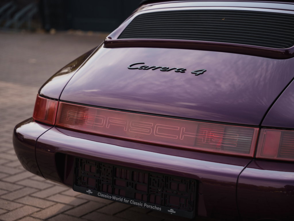 Porsche 964 Carrera 4