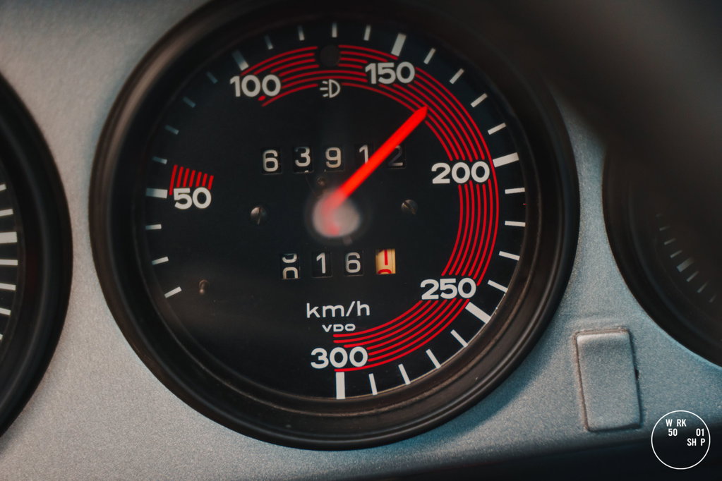 Porsche 911 Carrera 2.7