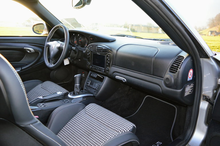 Porsche 996.2 Carrera 4S