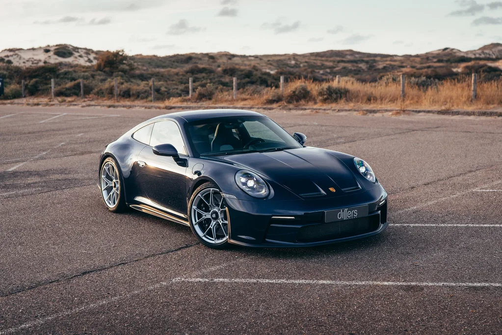 Porsche 992 GT3 Touring