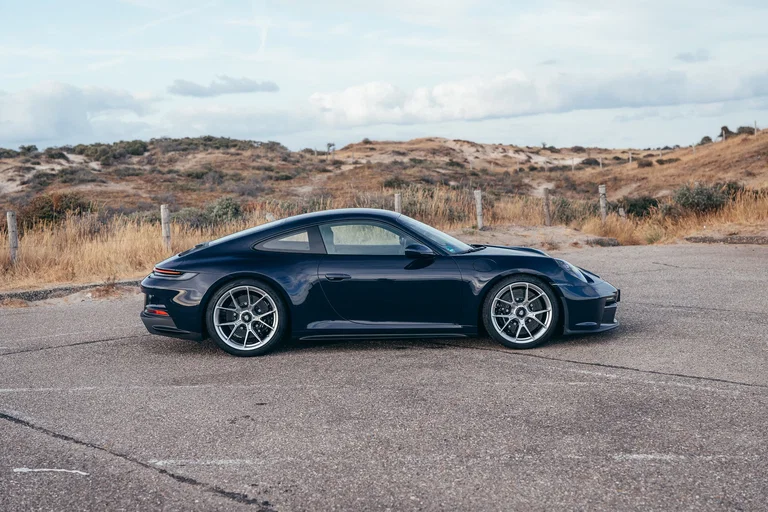 Porsche 992 GT3 Touring