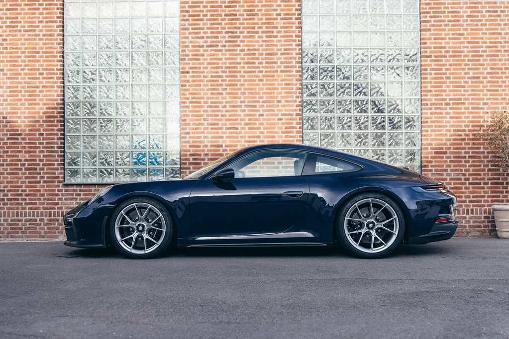 Porsche 992 GT3 Touring
