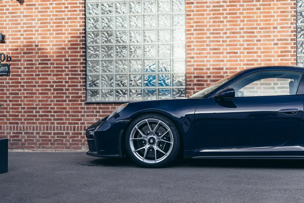 Porsche 992 GT3 Touring