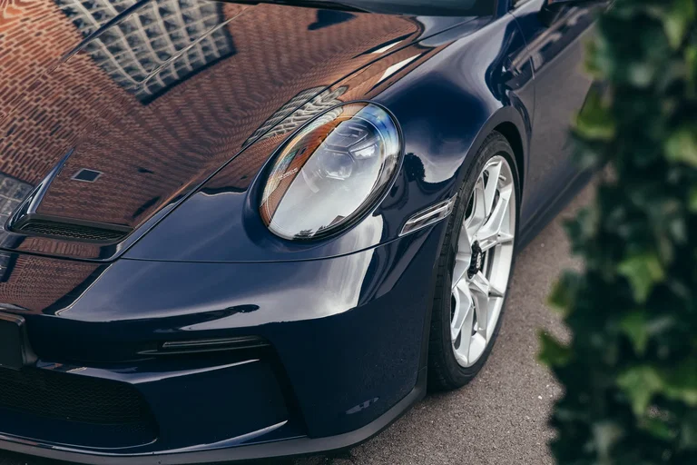 Porsche 992 GT3 Touring