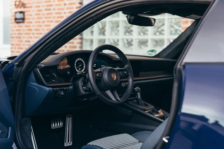 Porsche 992 GT3 Touring