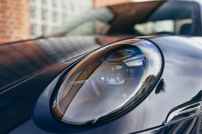 Porsche 992 GT3 Touring