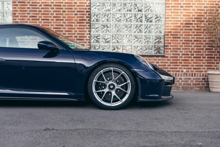 Porsche 992 GT3 Touring