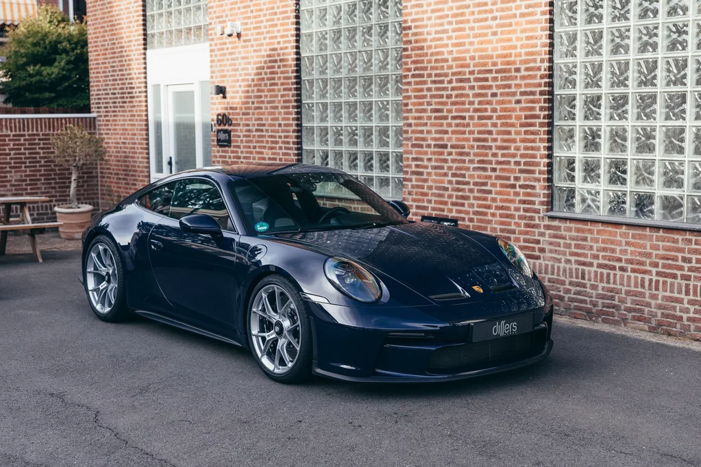 Porsche 992 GT3 Touring