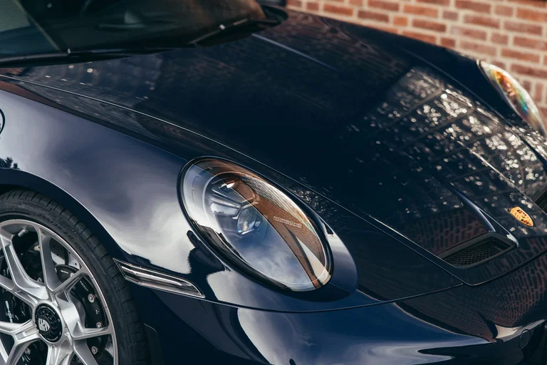 Porsche 992 GT3 Touring