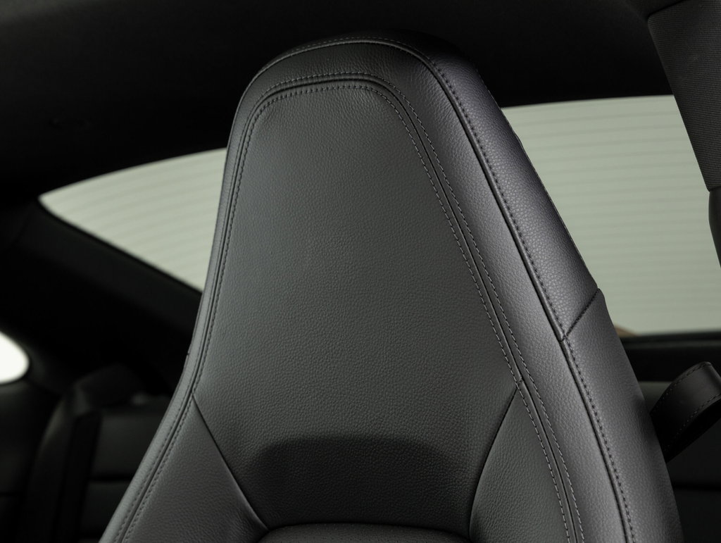 Porsche 992.2 Carrera