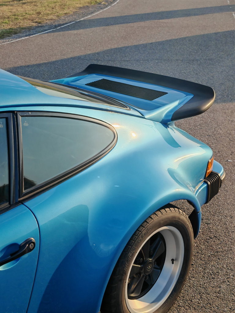 Porsche 911 Turbo 3.0