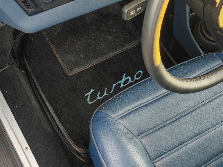 Porsche 911 Turbo 3.0