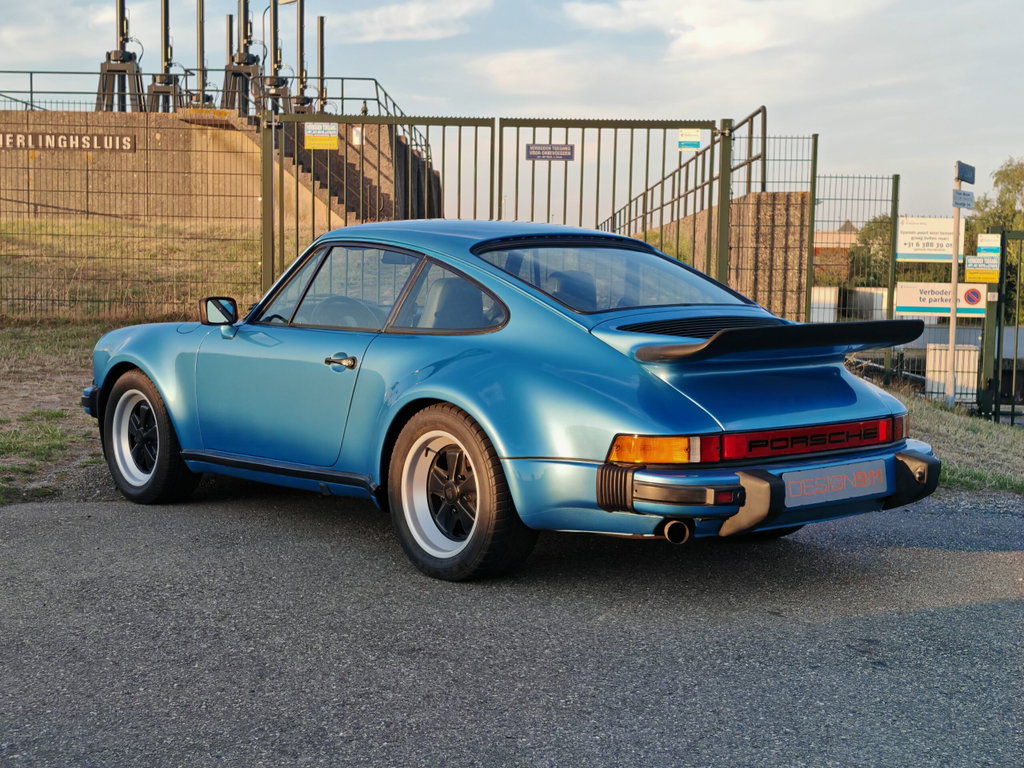 Porsche 911 Turbo 3.0