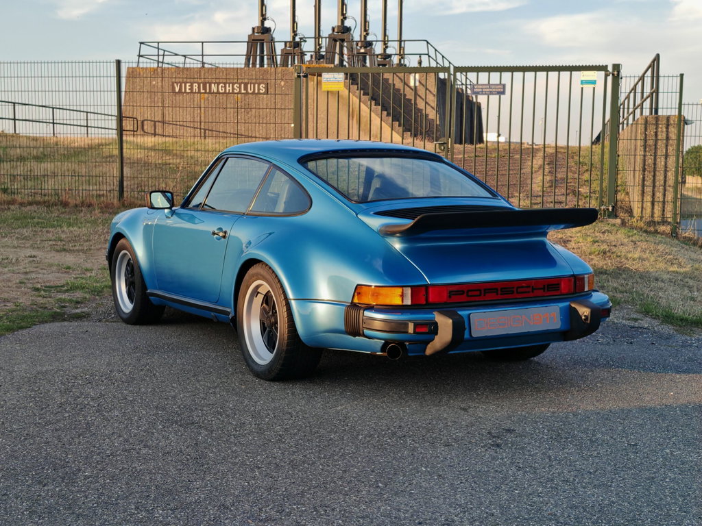Porsche 911 Turbo 3.0