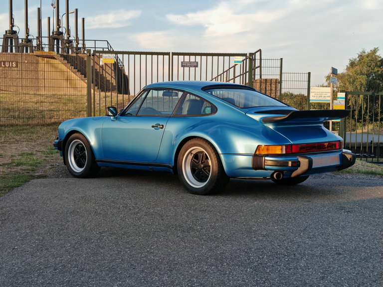 Porsche 911 Turbo 3.0