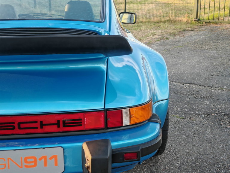 Porsche 911 Turbo 3.0