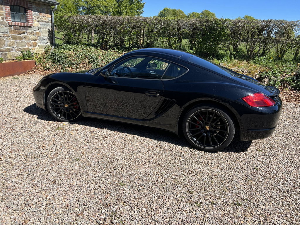 Porsche 987 Cayman S