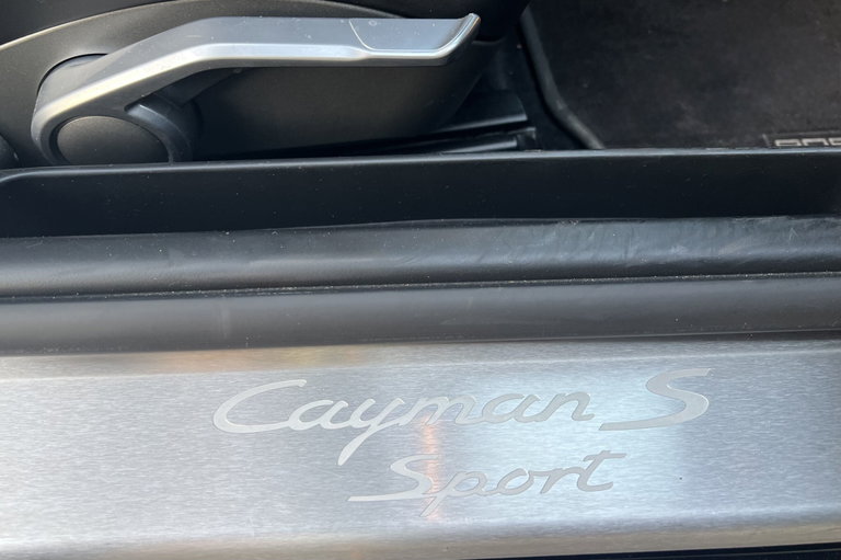 Porsche 987 Cayman S