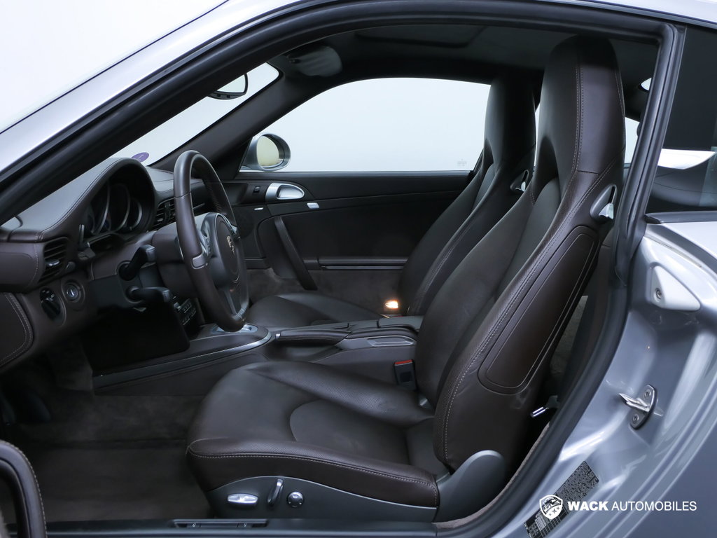 Porsche 997.2 Carrera 4S