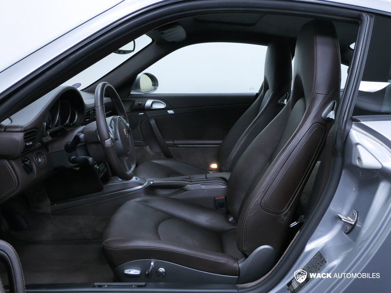 Porsche 997.2 Carrera 4S