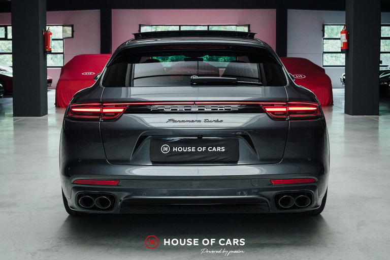 Porsche Panamera Turbo