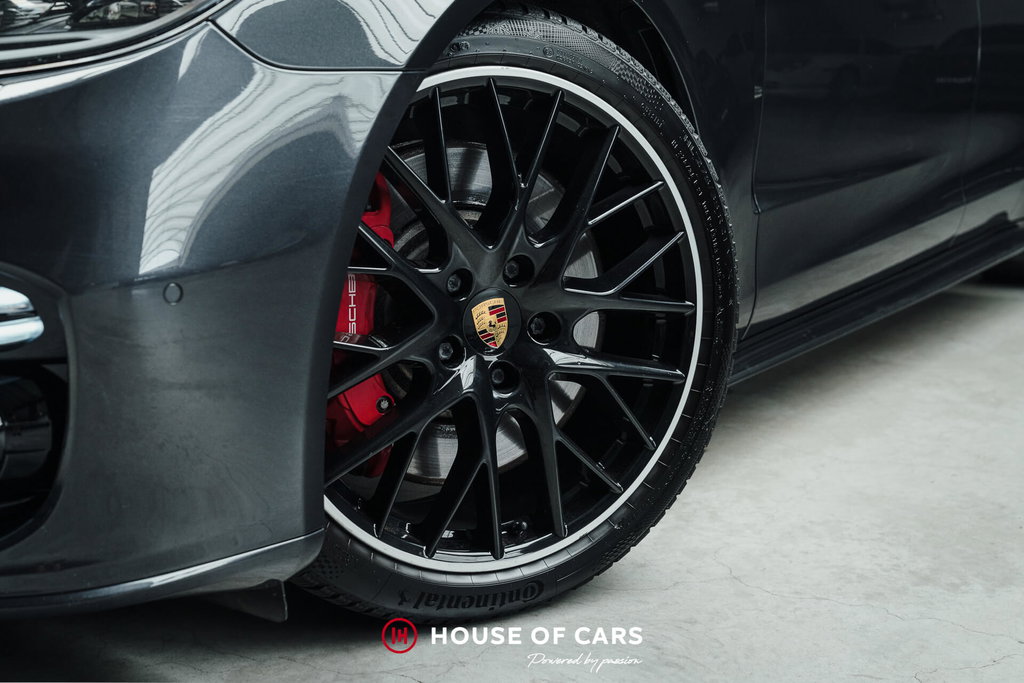 Porsche Panamera Turbo