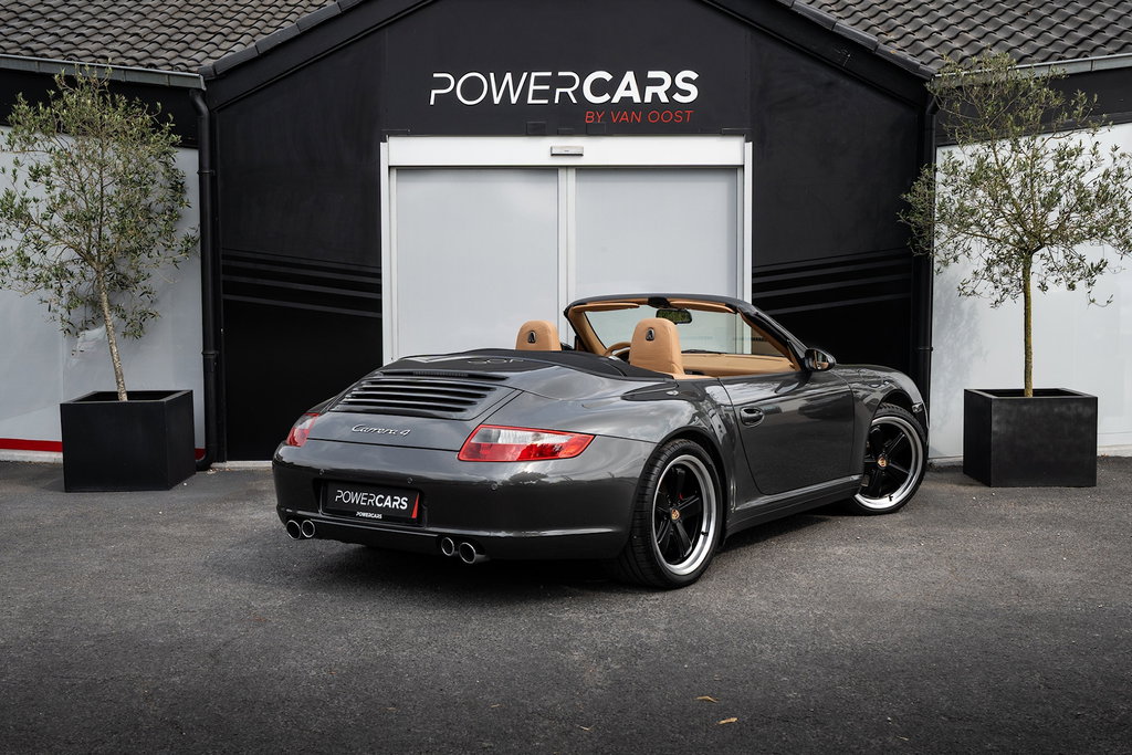 Porsche 997 Carrera 4