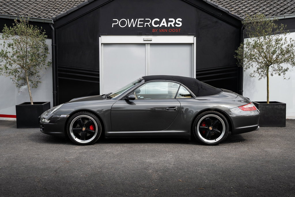Porsche 997 Carrera 4