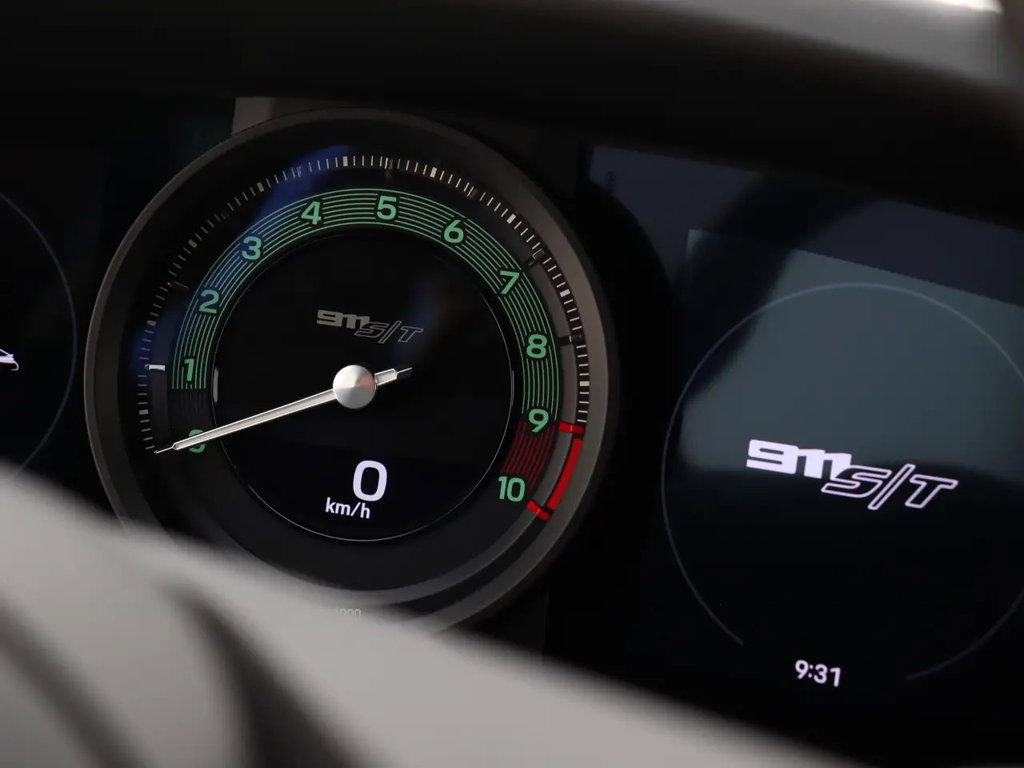 Porsche 911 S/T